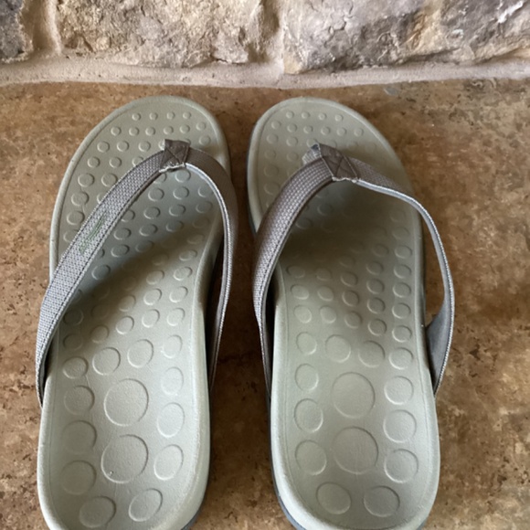 Vionic Men's Flip Flop Size 10 44Wave Webbing Green Gray - Picture 3 of 6